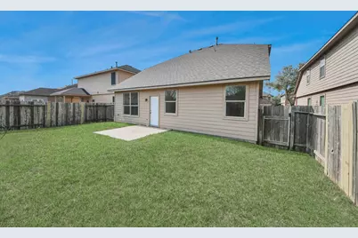 13935 Long Meadow Drive, Houston, TX 77047 - Photo 11