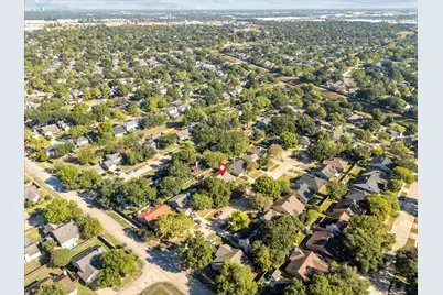 10302 Wayward Wind Lane, Houston, TX 77064 - Photo 31