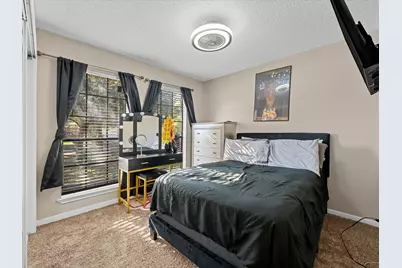 10302 Wayward Wind Lane, Houston, TX 77064 - Photo 21