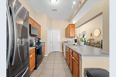 10302 Wayward Wind Lane, Houston, TX 77064 - Photo 11