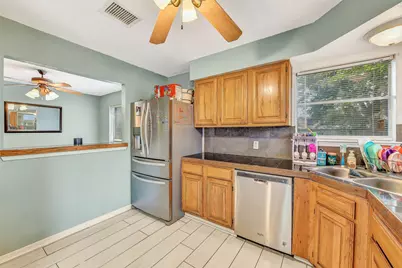 11107 Kirkpark Drive, Houston, TX 77089 - Photo 11