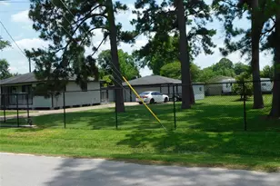 6310 Laramie St, Humble, TX 77396 - Photo 3