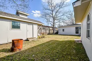 2237 Cromwell St, Houston, TX 77093 - Photo 45