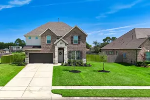11802 Autumn Leaf Dr, Mont Belvieu, TX 77535 - Photo 1