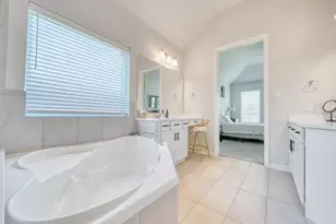 11802 Autumn Leaf Dr, Mont Belvieu, TX 77535 - Photo 17