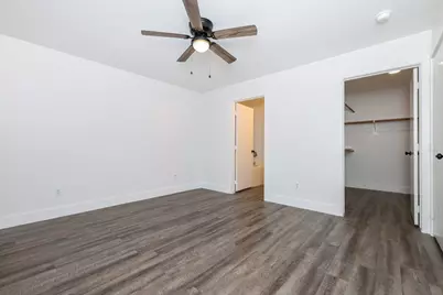 10225 Farrell Drive, Houston, TX 77070 - Photo 7
