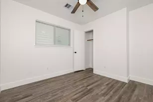 10225 Farrell Dr, Houston, TX 77070 - Photo 11