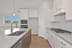 18406 Shaded Sylvan Path, Manvel, TX 77578 - Photo 5