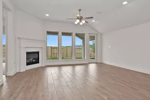 18406 Shaded Sylvan Path, Manvel, TX 77578 - Photo 7