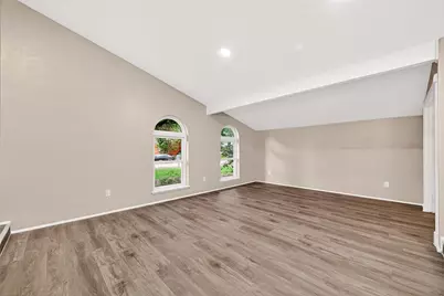 18211 Navajo Trail Drive, Spring, TX 77388 - Photo 5