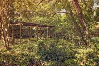 13927 Lynnwood Lane, Sugar Land, TX 77498 - Photo 13