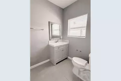 6 Burr Street #1/2, Houston, TX 77011 - Photo 13