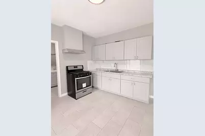6 Burr Street #1/2, Houston, TX 77011 - Photo 5