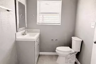 6 Burr St, Houston, TX 77011 - Photo 9
