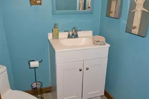 2258 County Rd 230, Sargent, TX 77414 - Photo 5