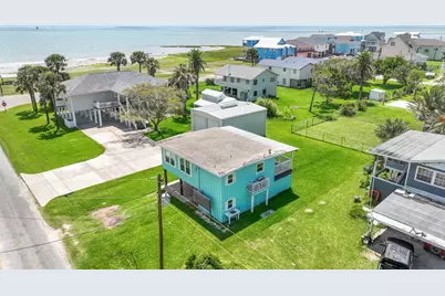 106 E Madison Avenue, Port O Connor, TX 77982 - Photo 5