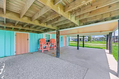 106 E Madison Avenue, Port O Connor, TX 77982 - Photo 23