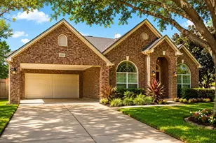 2015 Rustic Oak Ln Ln N, Richmond, TX 77469 - Photo 1