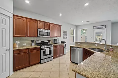 2886 Milano Lane, League City, TX 77573 - Photo 13