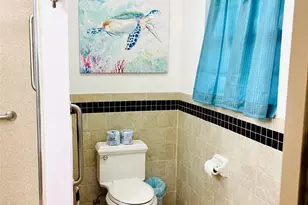 728 Sealy St, Galveston, TX 77550 - Photo 11
