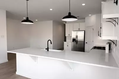 8438 Bay Ridge Circle, Baytown, TX 77523 - Photo 5