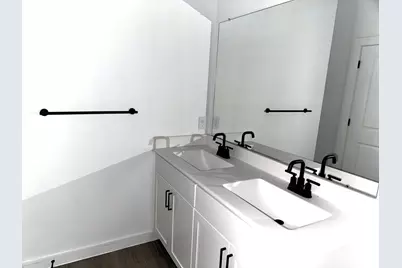 8438 Bay Ridge Circle, Baytown, TX 77523 - Photo 7