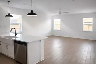 8438 Bay Rdg Cir, Baytown, TX 77523 - Photo 17