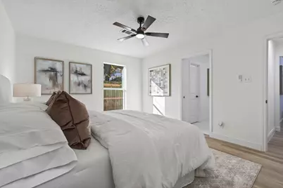 6207 Rollingbrook Drive, Houston, TX 77096 - Photo 19