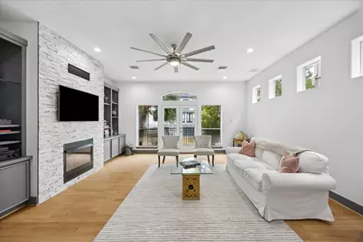 6406 Rodrigo Street #B, Houston, TX 77007 - Photo 7