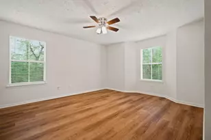 8051 Bay Branch Dr, The Woodlands, TX 77382 - Photo 11