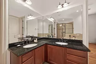 58 Briar Hollow Ln, Houston, TX 77027 - Photo 25