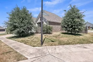 15609 Walnut Nook Ct, College Station, TX 77845 - Photo 3