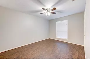 3838 Fawn Creek Dr, Houston, TX 77339 - Photo 19