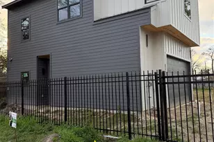 8331 Lanewood Dr, Houston, TX 77016 - Photo 3