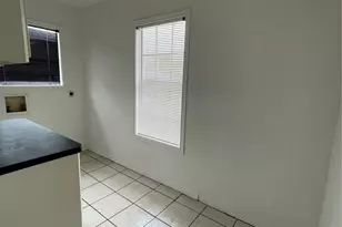 827 Booth St, Houston, TX 77009 - Photo 13