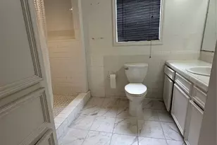 827 Booth St, Houston, TX 77009 - Photo 11
