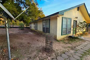 310 Josephine Rd, Livingston, TX 77351 - Photo 3