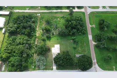 210 5th Street, Hempstead, TX 77445 - Photo 3