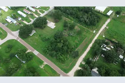 210 5th Street, Hempstead, TX 77445 - Photo 11