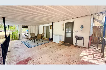 332 Henson Street, El Campo, TX 77437 - Photo 25