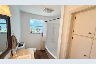 332 Henson Street, El Campo, TX 77437 - Photo 19