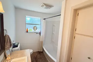 332 Henson St, El Campo, TX 77437 - Photo 19