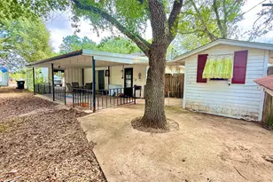 332 Henson St, El Campo, TX 77437 - Photo 29