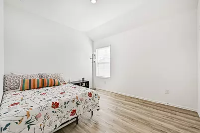 9606 Sterling Arbor Drive, Baytown, TX 77521 - Photo 13