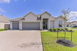 9606 Sterling Arbor Dr, Baytown, TX 77521 - Photo 1