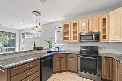 854 Lakebreeze Drive, Canyon Lake, TX 78133 - Photo 7