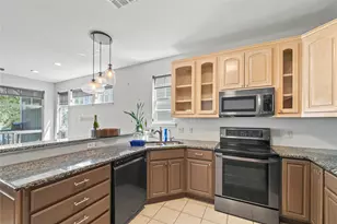 854 Lakebreeze Dr, Canyon Lake, TX 78133 - Photo 7