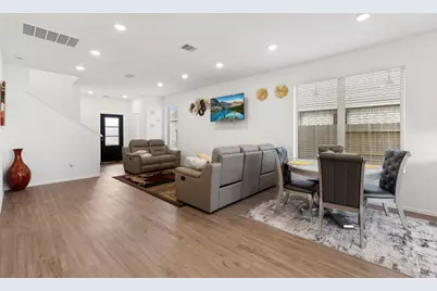 20860 Cropani Shadow Drive, New Caney, TX 77357 - Photo 9