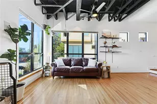 1105 W 21st St, Houston, TX 77008 - Photo 7