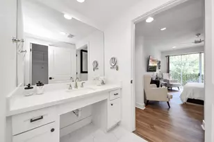 2475 Underwood St, Houston, TX 77030 - Photo 15